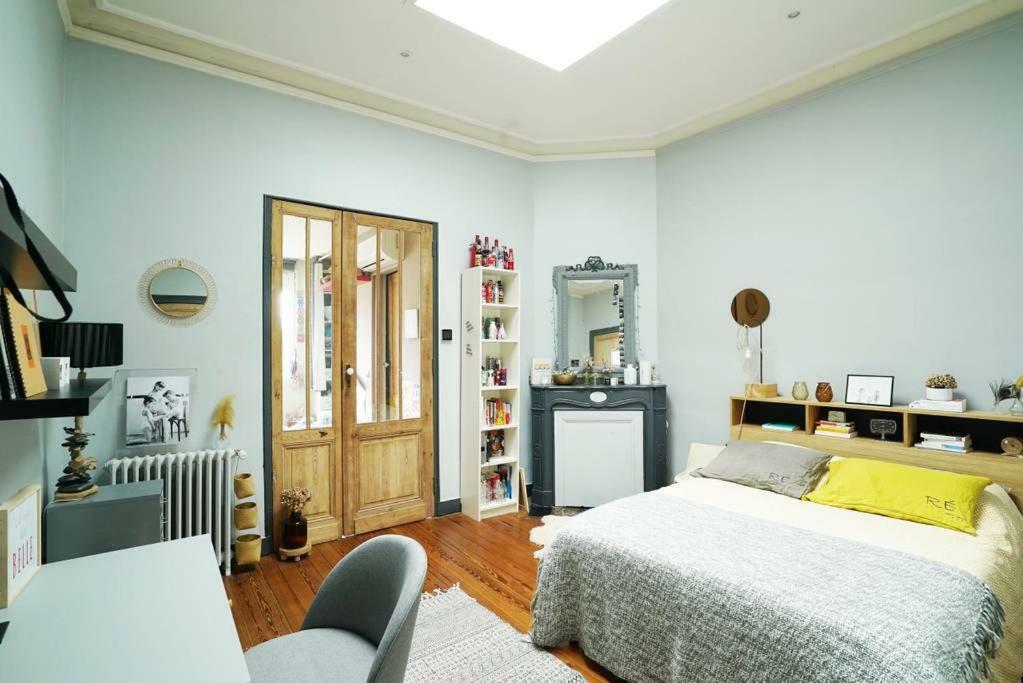 Bed and Breakfast Au Petit Bonheur Talence Esterno foto