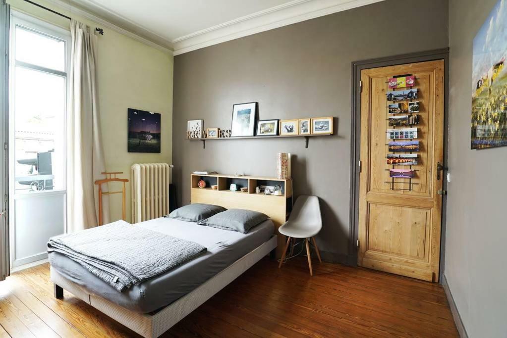 Bed and Breakfast Au Petit Bonheur Talence Esterno foto