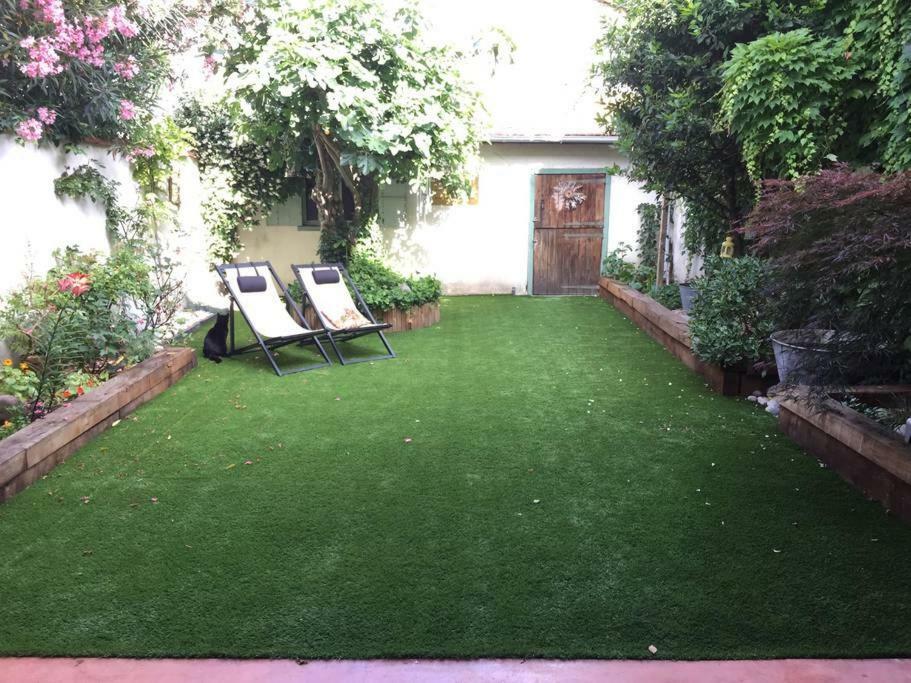 Bed and Breakfast Au Petit Bonheur Talence Esterno foto